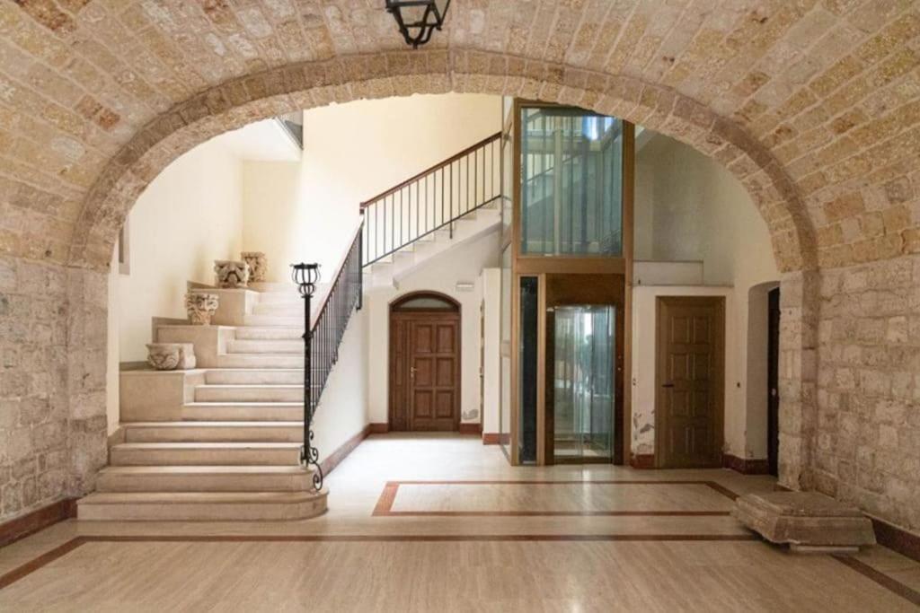 Seaside Refuge - Always Holiday Apartment Бари Екстериор снимка