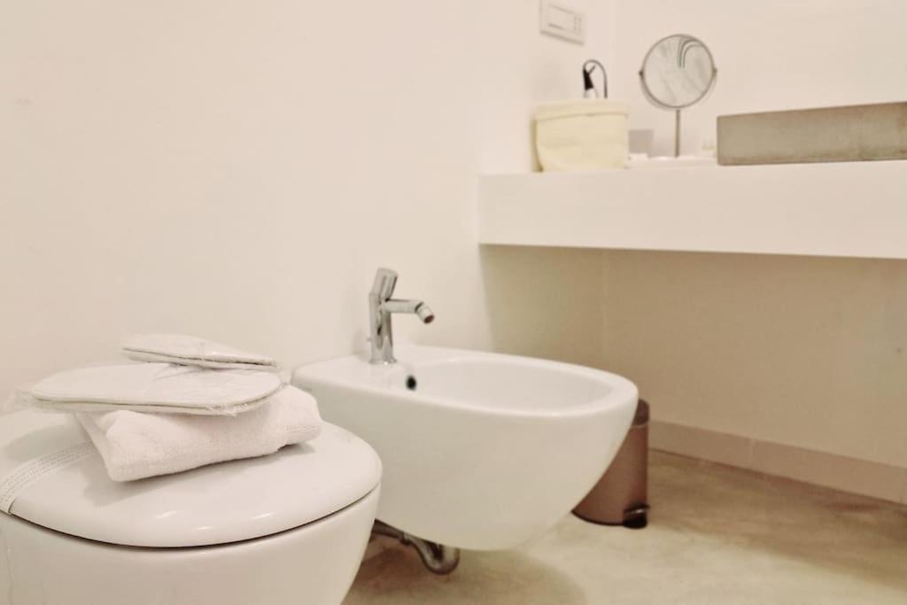 Seaside Refuge - Always Holiday Apartment Бари Екстериор снимка