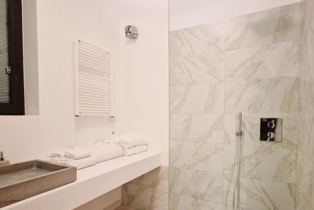 Seaside Refuge - Always Holiday Apartment Бари Екстериор снимка